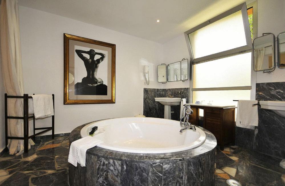 Hotel Punta Sur