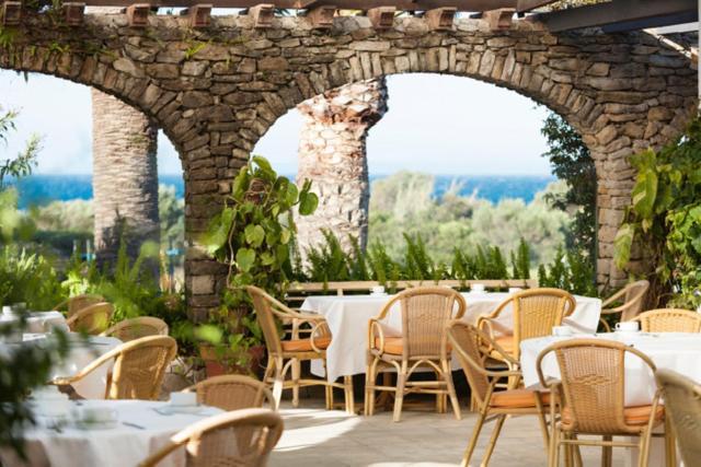 Punta Sur Hotel 3*